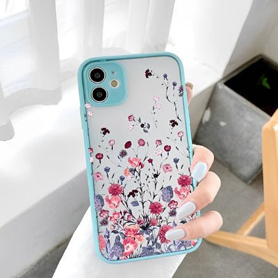 coque Iphone 13 pro multitude fleurs bleues Fleuron