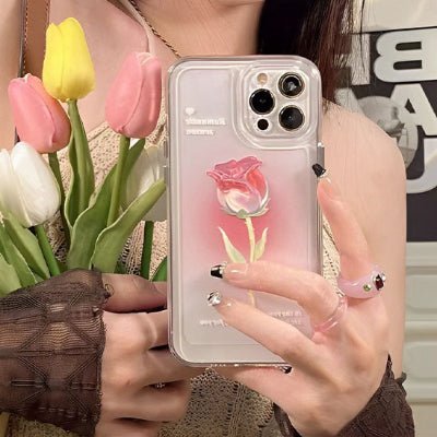 coque Iphone 13 rose et bouquet en main Tulirose