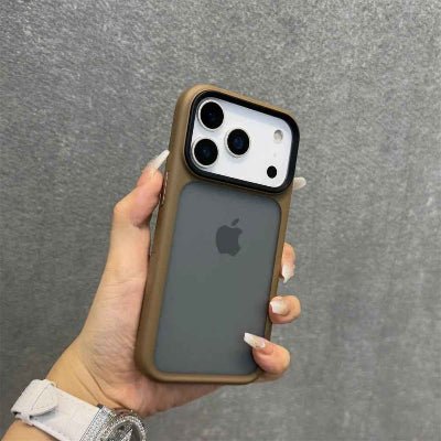 coque iphone 17 pro vue en bord doré Bouclier