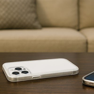 coque transparente vue sur table et autre cot Ultraclaire