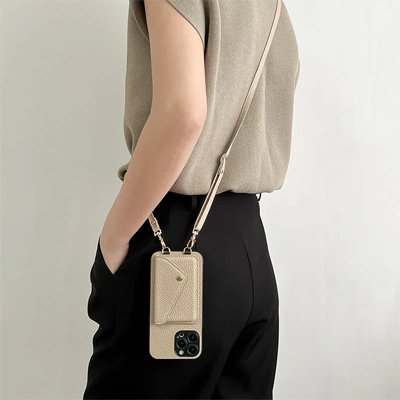 pochette téléphone vue avec bandouillere Elegance