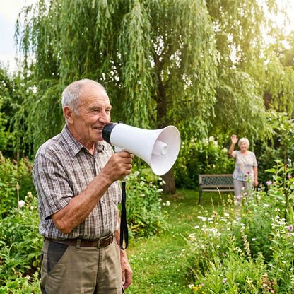 Amplificateur de son papy appelant mamy dans jardin Megason