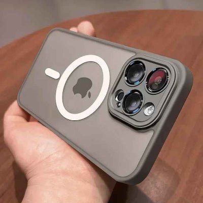 coque iphone 14 couleur grise Translucide