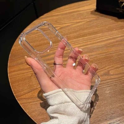 coque transparente iphone 13 présentation en main Acrysouple