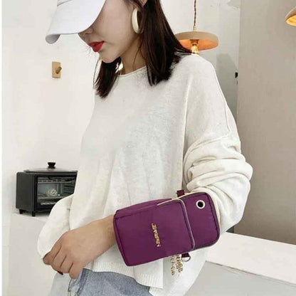 pochette telephone au poignet Decontract