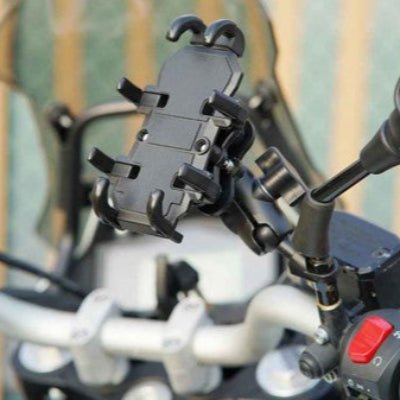 support telephone moto accroche au guidon